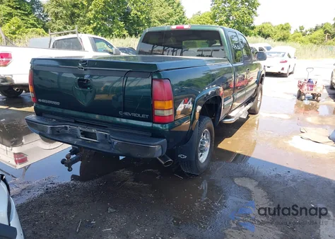 2002 Chevrolet Silverado 2500Hd Lt from USA, damaged, VIN 1GCHK29U12E213527